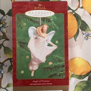 2000 Hallmark Keepsake Ornament Angel of Promise